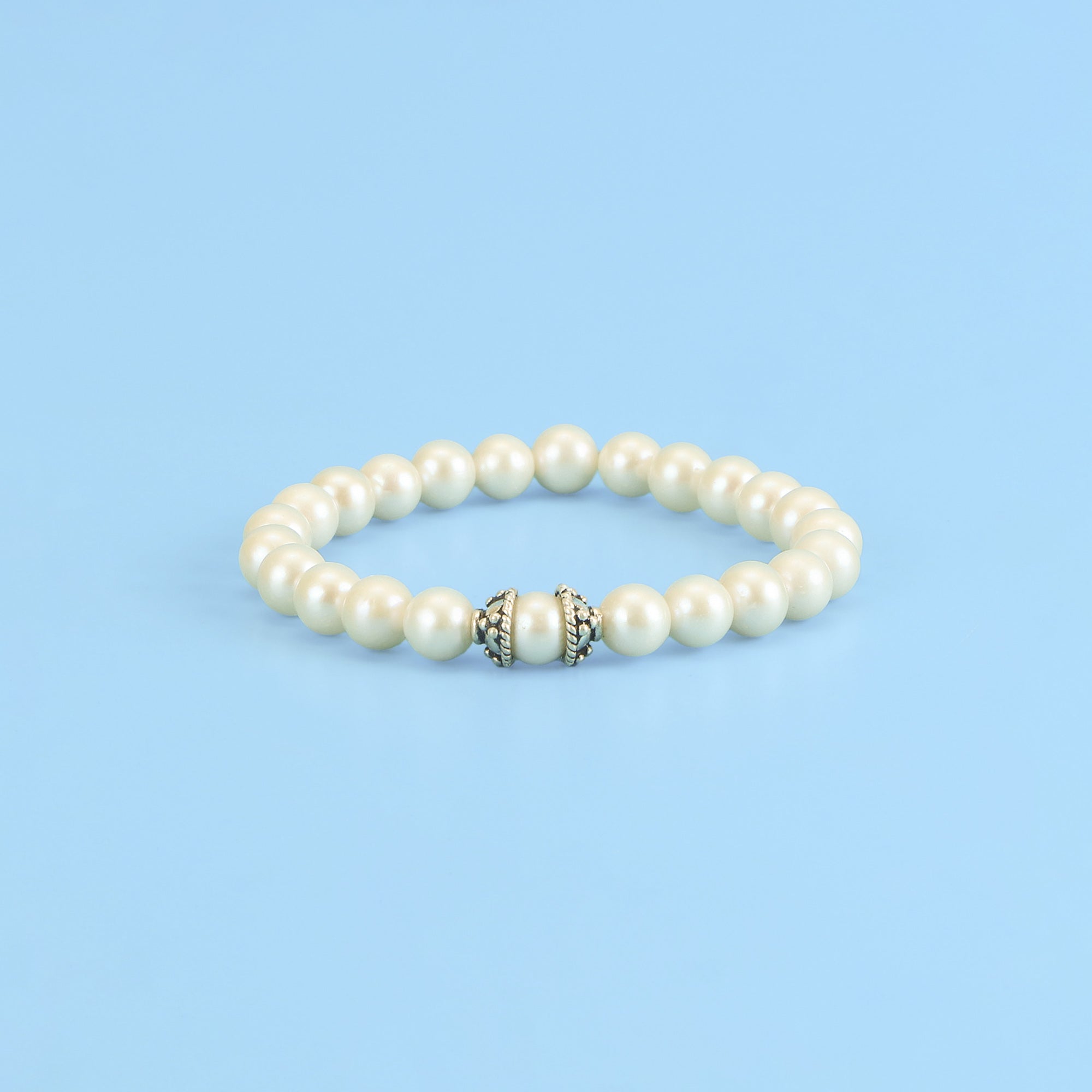 White Pearl Bracelet – Silver Capped Beads for a Premium Look