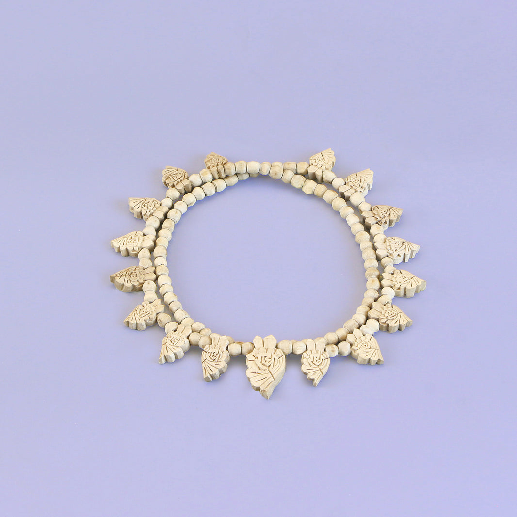 Radha Name Tulsi Kanthi Mala – Small Beads with Carved Pendant