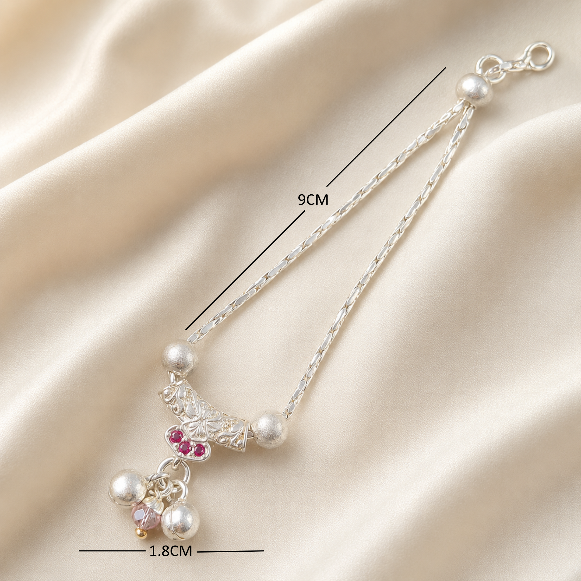 Dimension diagram showing length and size measurement of pure silver necklace for deity